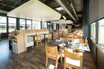 slide_{{ restaurant.titre }}_{{ media.id }}