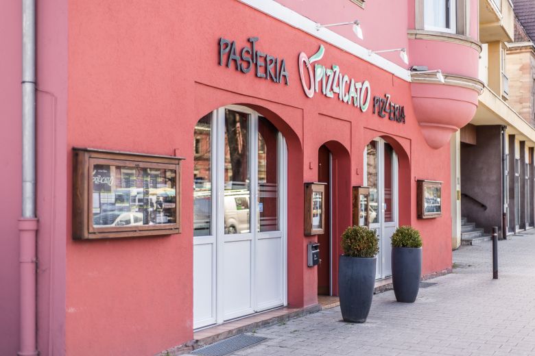 75 Image restaurant